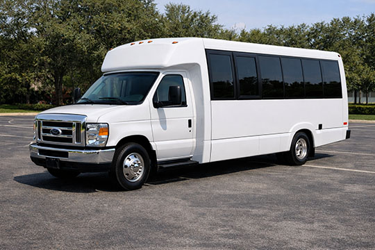 18-passenger minibus rental Council Bluffs TX